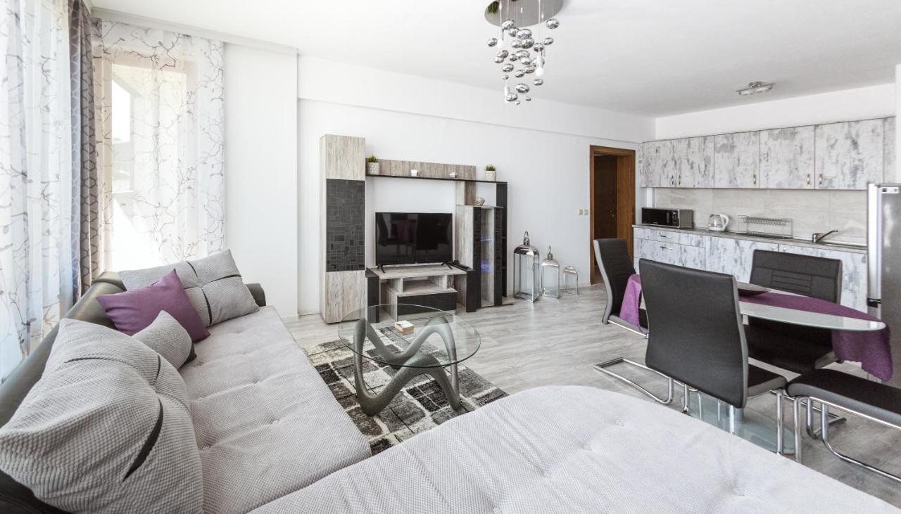 Next To Gondola. Cosy & Elegant 2 Bedroom Apartment In Neon Complex Банско Экстерьер фото