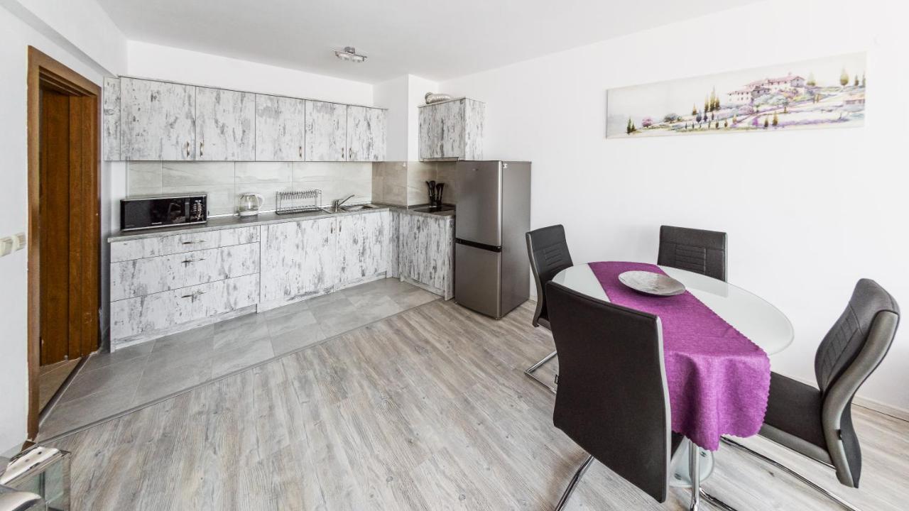 Next To Gondola. Cosy & Elegant 2 Bedroom Apartment In Neon Complex Банско Экстерьер фото